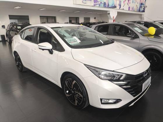 NISSAN VERSA 1.6 16V FLEX EXCLUSIVE XTRONIC